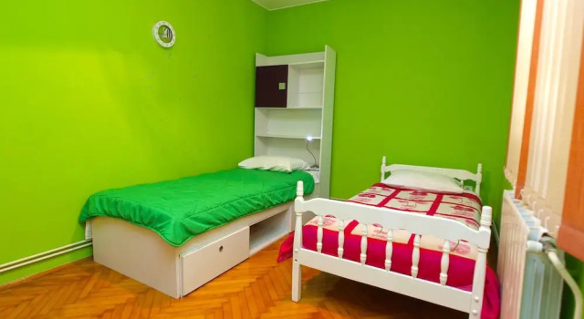 Apartment 1383