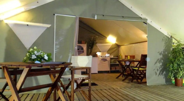 Тент Camping de la Cazine