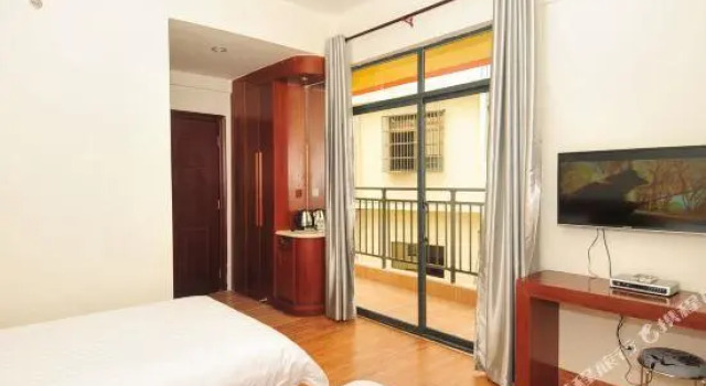 Shishang Biaozhi Boutique Hotel, Book Boutique Sanya Hainan