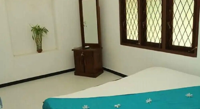 Yasra Holiday Villa