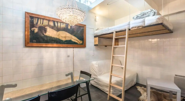 Original, cosy 25m² near CANAL ST-MARTIN, Забронировать Отель Париж Иль-де-Франс, рядом с Станция метро Rambuteau