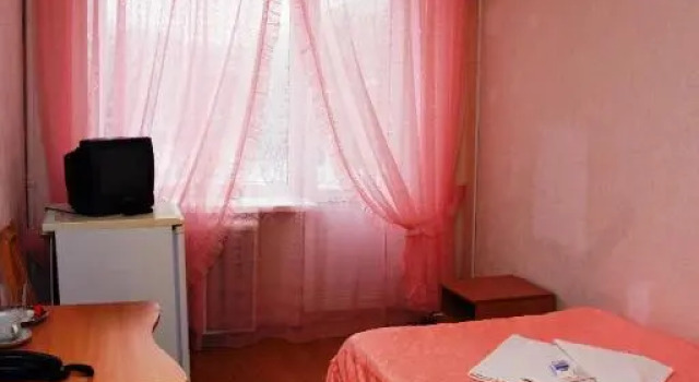 Standard single cameră cu balcon Kyiv Hotel