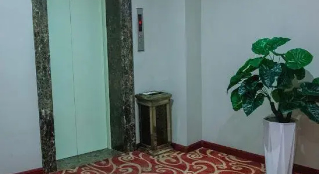 Tongliao Zhuoyuan Hotel, Book Hotel Tongliao Inner Mongolia