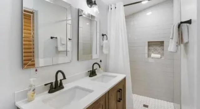 Wimberley Log Cabins Resort and Suites - Unit 1, Забронировать Курортный отель Уимберли Texas Hill Country
