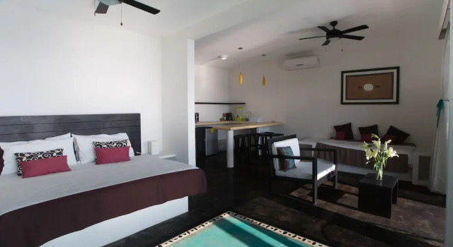 Suite Luxury con balcone Manta Raya Hotel - right on the beach