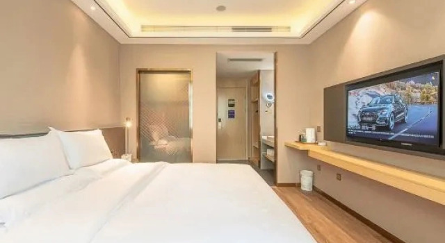 Трёхместный люкс Manchao Hotel (Guangzhou Railway Station Southern Theater General Hospital)