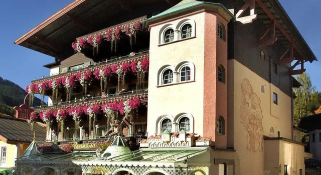 Boutique-Hotel Bauer, Забронировать Отель Глемм Зальбах-Хинтерглемм, рядом с Горнолыжный подъемник Бернкогельбан