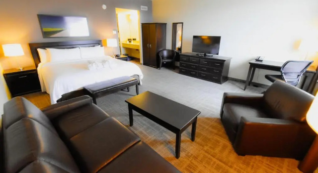 Двухместный номер Deluxe Canad Inns Destination Centre Health Sciences Centre