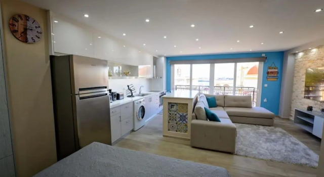 Апартаменты Lia's apartment