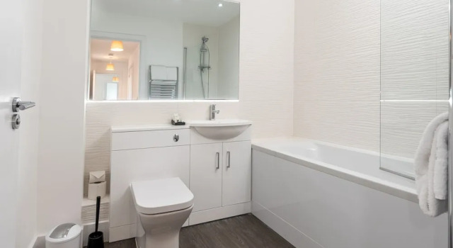 Апартаменты Premium с 2 комнатами с балконом Abodebed Oval View Apartments