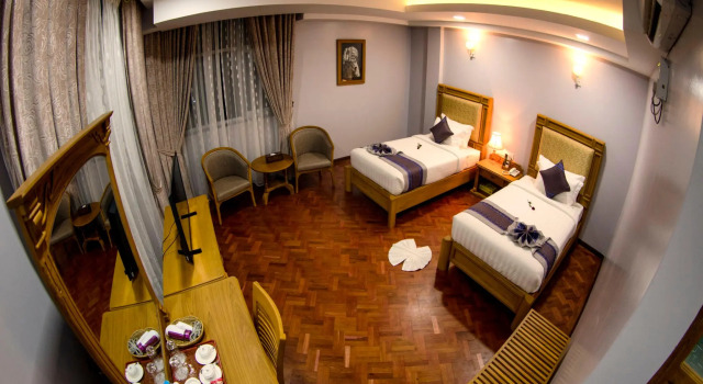 Двухместный номер Superior с красивым видом из окна Amayar Nadi Hotel (Mandalay)