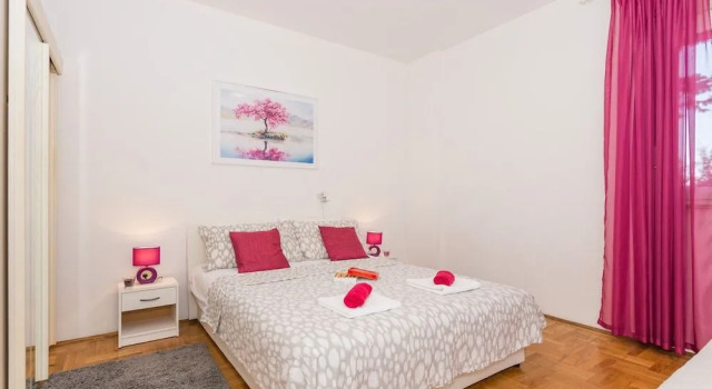 Apartment Tripovic, Prenota Appartamento Splitska 
