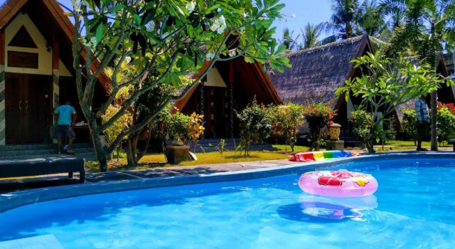 Бунгало Superior с красивым видом из окна Lucys Garden Hotel