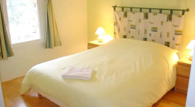 House With 5 Bedrooms in Saint-vincent-la-châtre, With Pool Access, Fu