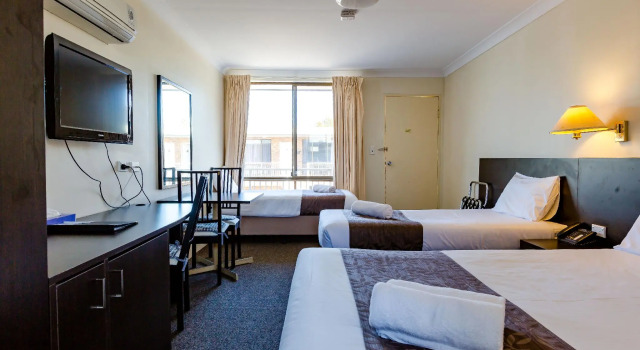 Семейный номер Standard Abcot Inn