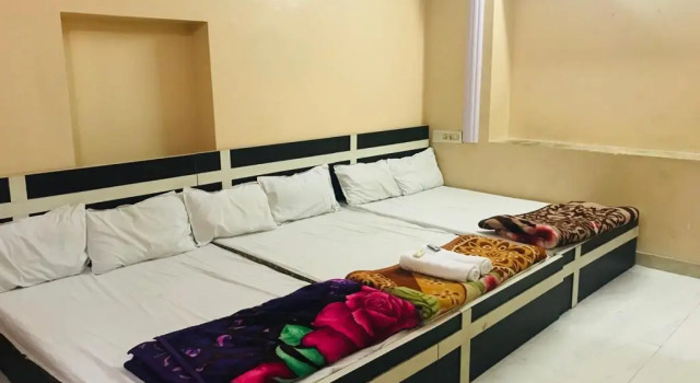 Hotel Aliza Palace Ajmer, Rezervovat Hotel Hotely v Rajasthan s parkováním, Parkování