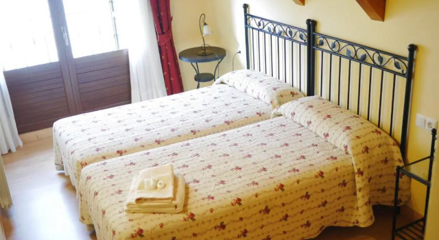 Апартаменты с 3 комнатами с балконом Apartamentos Casa Cecilia