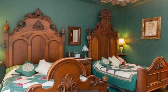 Двухместный номер Deluxe Fitzroy Hall