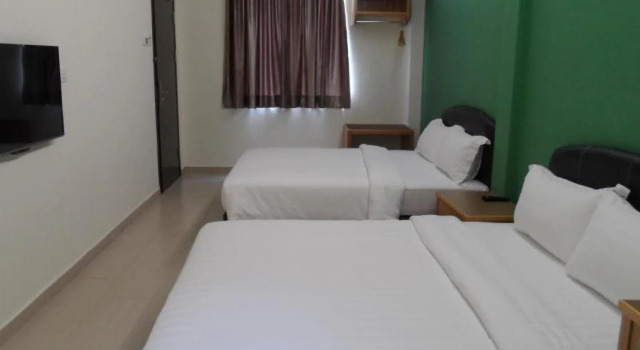 Hotel Grand Court Inn, Забронировать Отель Сунгай-Бесар Селангор