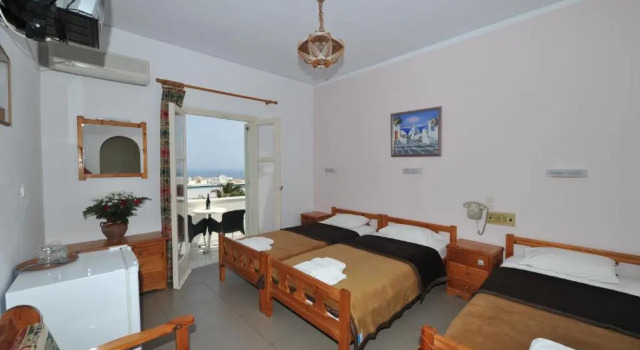 Трёхместный номер Standard Babis Hotel