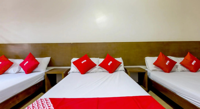 Семейный номер Standard Metro Deluxe Residences near World Trade Center