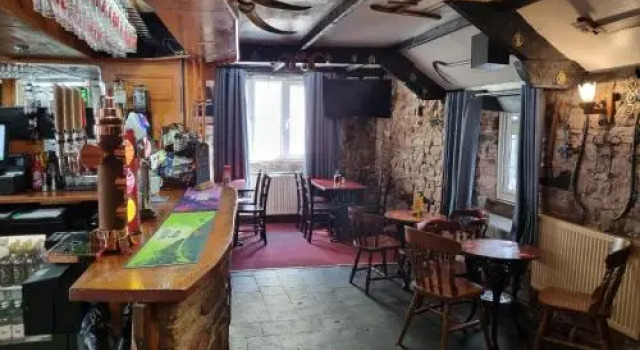 The Abadam Arms, Забронировать Отель Лланддарог Carmarthenshire