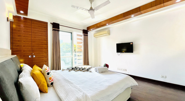 Bluo Modern 3Bhk M Block - Balcony, Parking, Забронировать Отель Грейтер-Кайлаш 1 