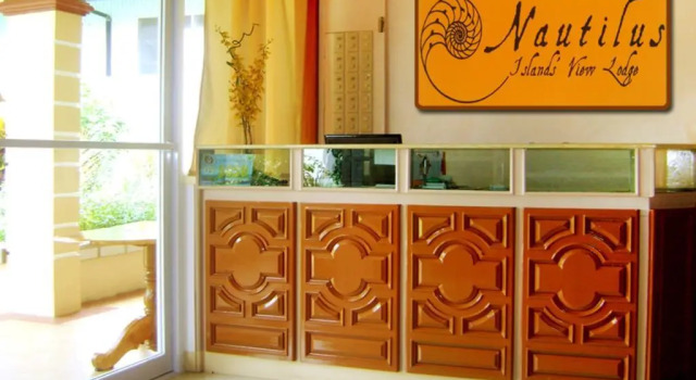 Nautilus Islands View Lodge, Забронировать Отель  