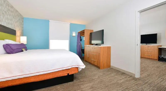 Номер Standard Home2Suites by Hilton Dupont, WA