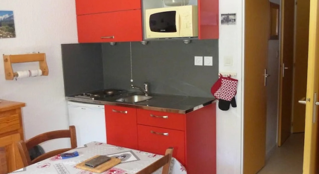 Thymel N°8 : 2 Pièces Cabine 4 Personnes / 2 Rooms Cabin 4 People, Забронировать Отель Отели Galibier-Thabor с парковкой, Парковка