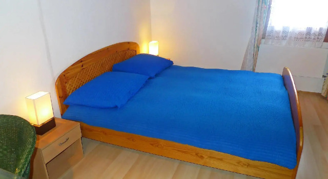Les Pierrailles - Two Bedroom, Buchen Sie Hotel Bullet La Vaud