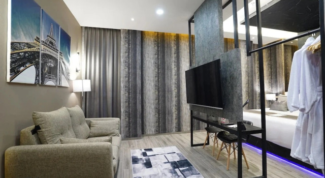 Suite con vista sul fiume De Paris Hotel