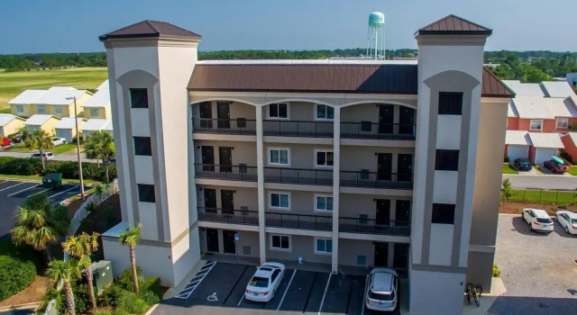 Alerio 104e - 2294669, Rezerwuj Hotel Hotele w Emerald Coast z parkingiem, Parking