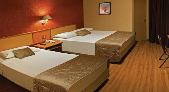 Трёхместный номер Economy Lira Hotel