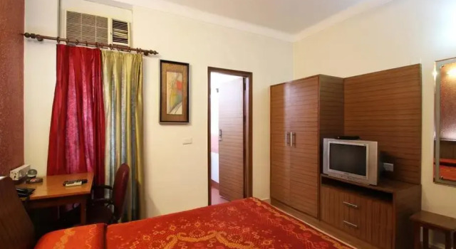 Nu Delhi Homestay, Забронировать Отель Отели Нью-Дели с завтраком, Завтраки