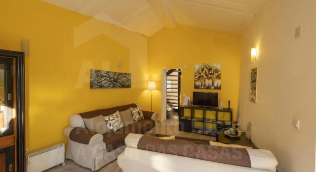 Casa Aconchego by Acasadascasas, Book Feriehus Ericeira 