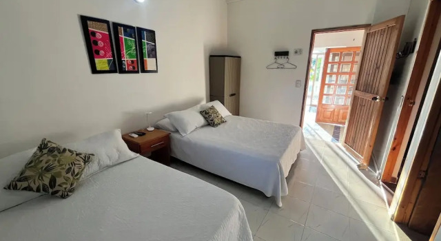 Четырёхместный номер Standard с балконом Coral house San Andres