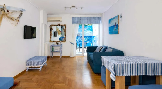 Seaside Escape With Balcony in Paleo Faliro