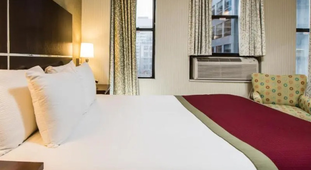 Номер Standard The Hotel At Times Square