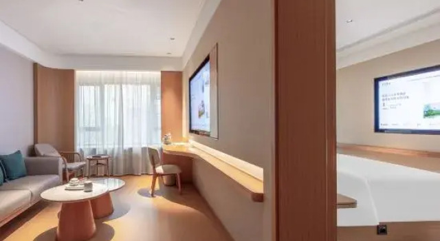 Люкс JI Hotel (Changsha Wuyi Square Qia Tongxue Shaonian Square Metro Station)