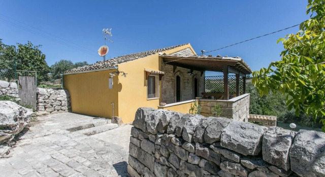 Casa del Parco, Book Vacation Home Hotels in Sicily with Parking, Parking