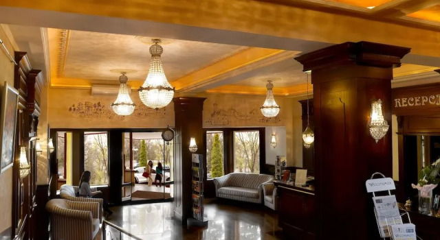 Hotel Cristal Park, Đặt Khách sạn Tarnów Lesser Poland