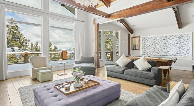 Коттедж 6977 Silver Lake Drive - 5 Bedroom Private Home with Hot Tub by Deer Valley Resort