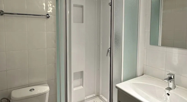 Номер Standard ibis budget Cahors