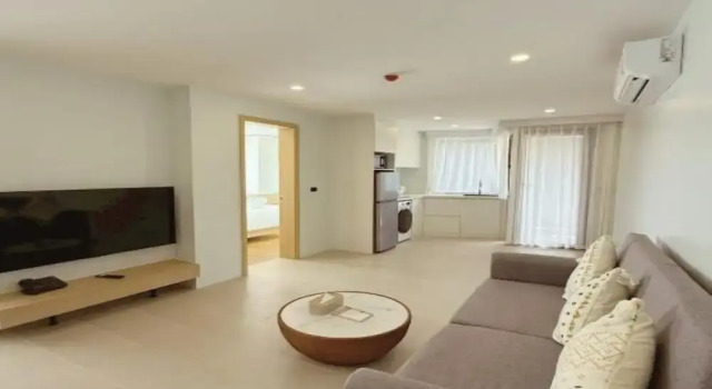Люкс Superior с балконом и с видом на бассейн Wyndham Garden Samui Wing