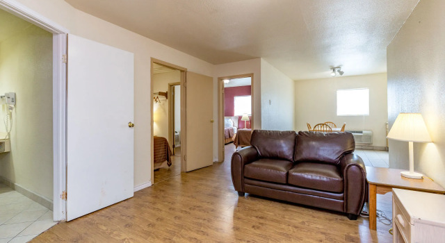 Oceans Edge Hotel, Port Aransas,TX, Забронировать Мини-отель Порт-Аранзас Mustang Island, рядом с Художественный центр Порт-Аранзаса