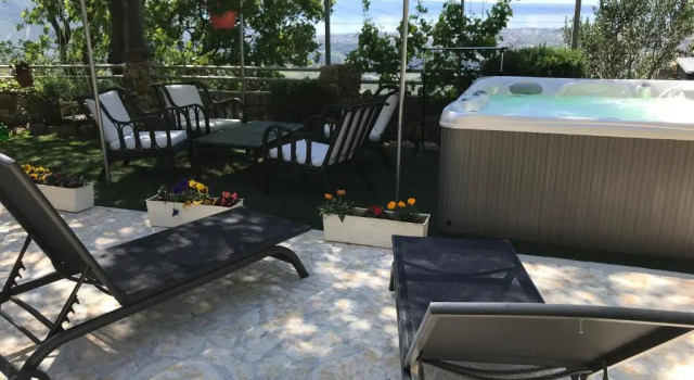 Коттедж с 2 комнатами RELAX HOUSE