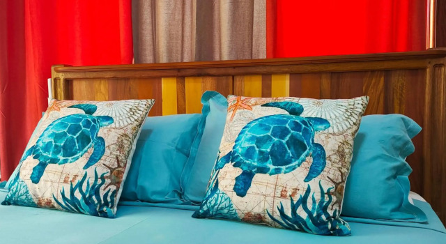 MT Seaside Apartment