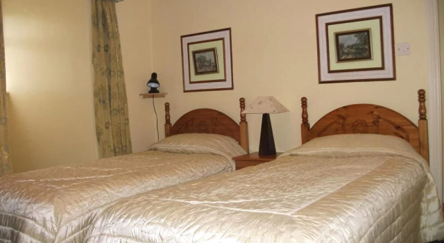 Riverdale Farmhouse, Prenota Hotel Doolin 