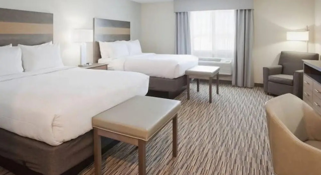 Номер Standard GrandStay Hotel & Suites